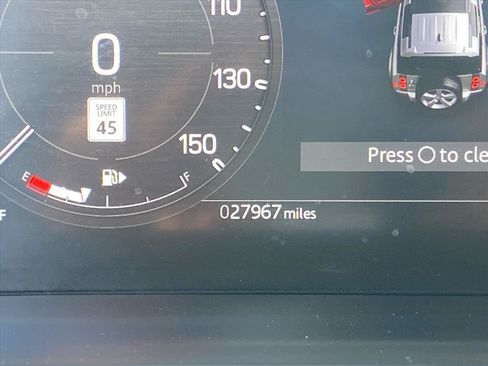 Used 2024 Land Rover Defender 110 S AWD/4WD image 19