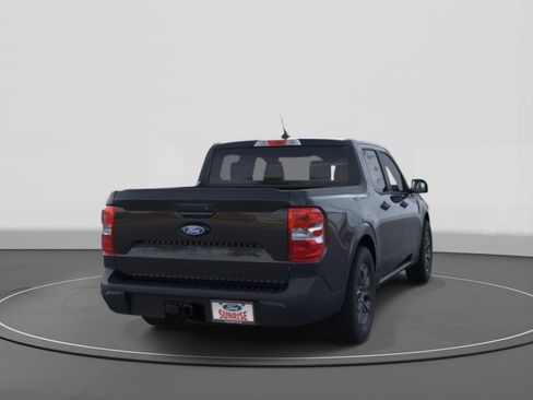 New 2025 Ford Maverick XLT w/ XLT Luxury Package image 8