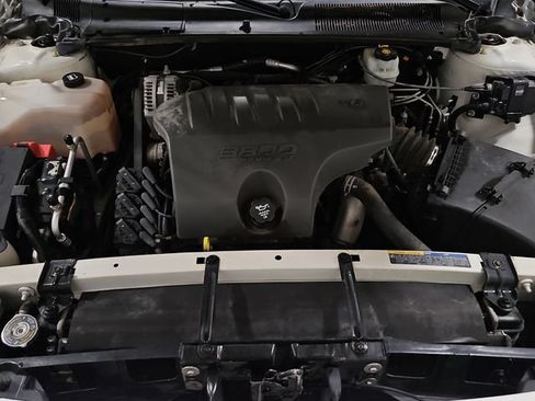 Used 2004 Buick Le Sabre Custom FWD image 33