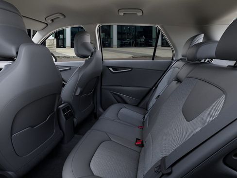 New 2026 Kia Niro EX image 19