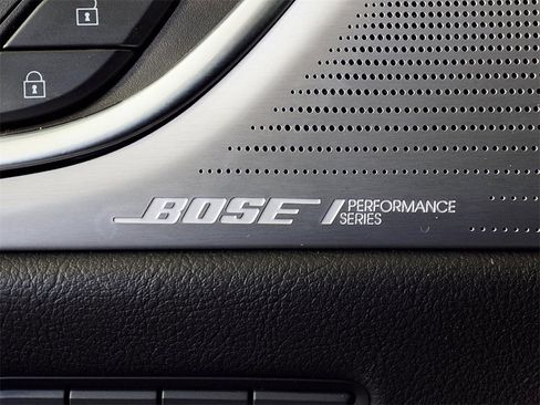 Used 2024 Cadillac XT5 Premium Luxury image 24