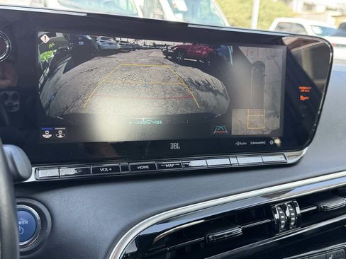 Used 2021 Toyota Mirai w/ Advanced Technology Package RWD image 31