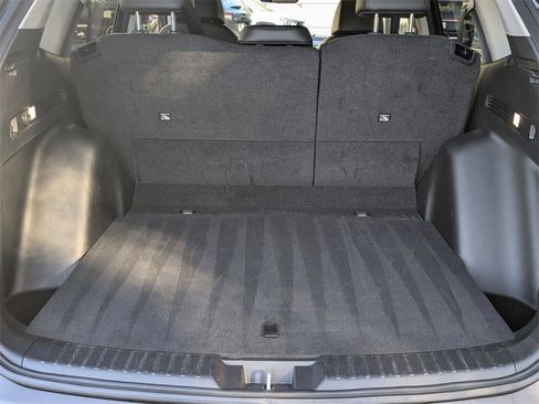 Used 2025 Honda CR-V EX-L image 7