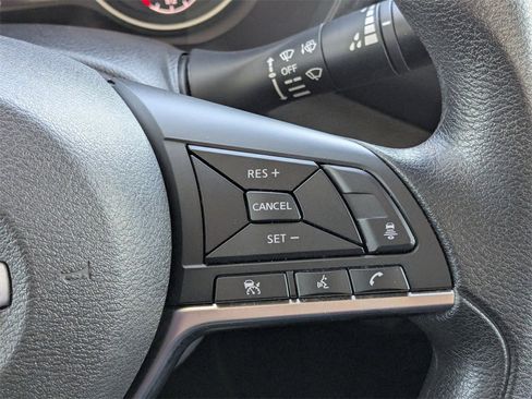 Used 2024 Nissan Sentra SV image 22