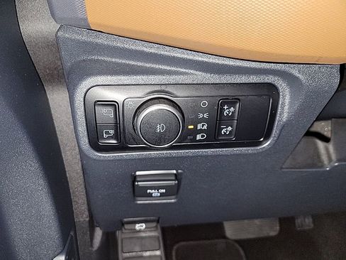 Used 2024 Ford Bronco Outer Banks image 22