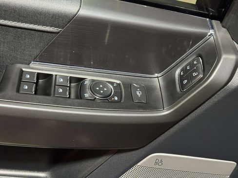 Used 2025 Ford F150 Lariat w/ Equipment Group 501A Mid AWD/4WD image 8