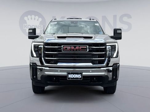 New 2026 GMC Sierra 2500 SLE w/ SLE Value Package; AWD/4WD image 11