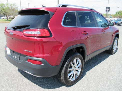 Used 2014 Jeep Cherokee Limited w/ Luxury Group image 7