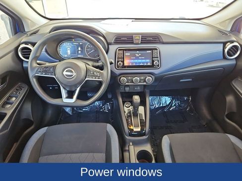 Used 2023 Nissan Versa SV image 9