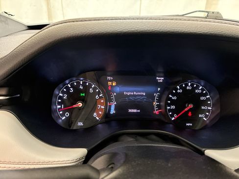 Used 2025 Jeep Compass Limited AWD/4WD image 15