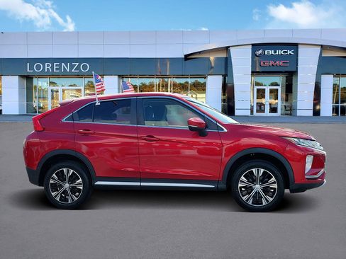 Used 2018 Mitsubishi Eclipse Cross SE image 4