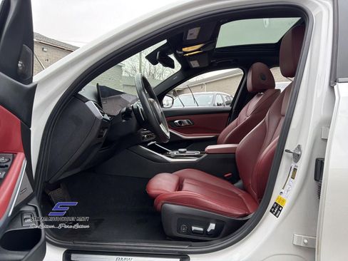 Used 2023 BMW 330i xDrive 330i xDrive w/ Premium Package image 28