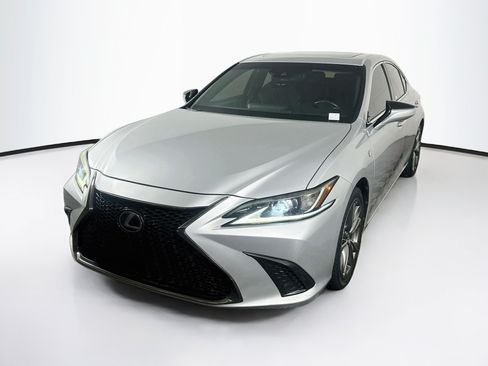 Used 2020 Lexus ES 350 F Sport w/ Accessory Package FWD image 3