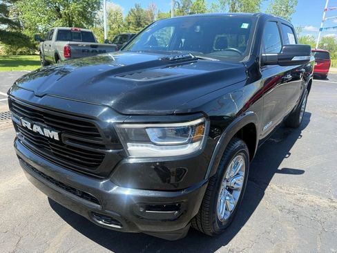 Used 2019 RAM 1500 Laramie AWD/4WD image 7