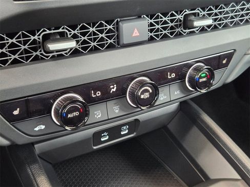 New 2025 Honda Accord SE image 16