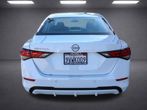 Used 2025 Nissan Sentra S image 5