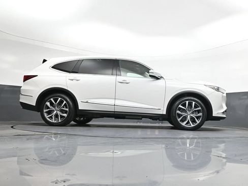 Used 2024 Acura MDX SH-AWD w/ Technology Package image 32