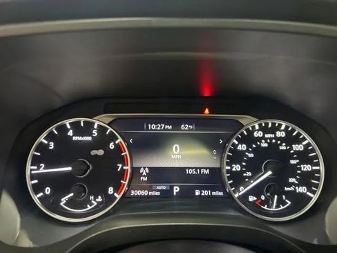 Used 2023 Nissan Rogue SL AWD/4WD image 22