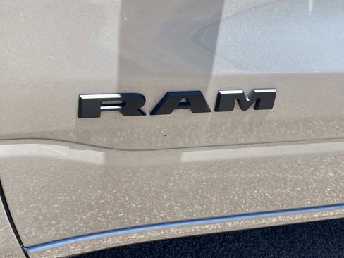 Used 2025 RAM 1500 Big Horn AWD/4WD image 15