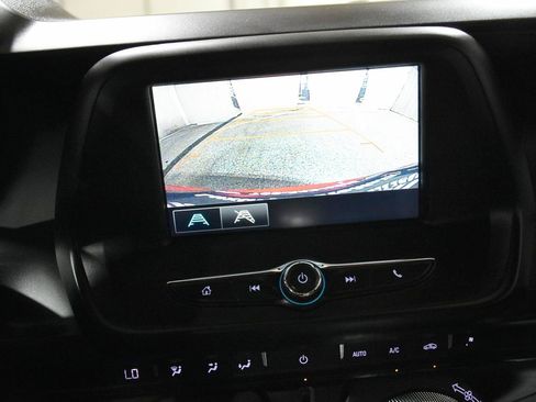 Used 2018 Chevrolet Camaro LT RWD image 18