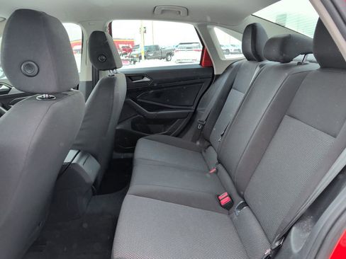 Used 2019 Volkswagen Jetta S image 18