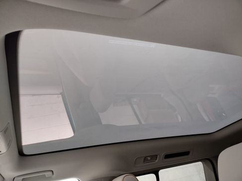 New 2025 Volkswagen ID. Buzz 1st Edition image 26