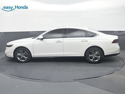 Used 2024 Honda Accord EX-L image 4