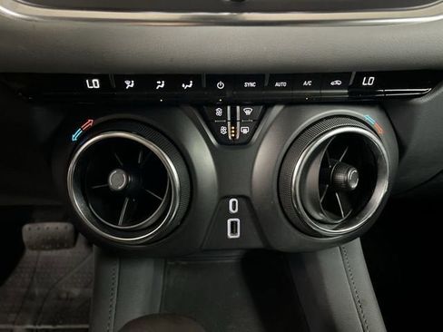 Used 2022 Chevrolet Blazer LT w/ LPO, Floor Liner Package AWD/4WD image 16