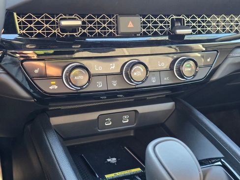 Certified 2025 Honda Accord Sport image 19