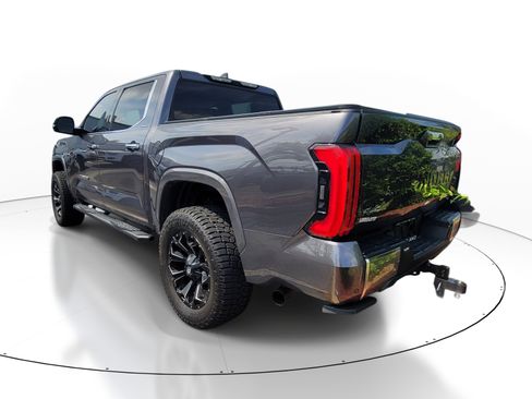 Used 2023 Toyota Tundra Limited w/ Power Package AWD/4WD image 5
