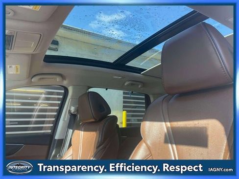 Used 2023 Acura MDX SH-AWD w/ Advance Package image 21