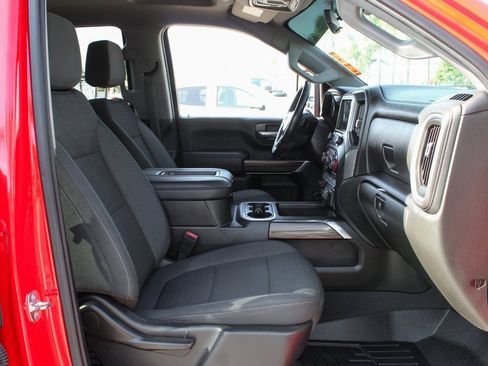 Used 2022 Chevrolet Silverado 2500 LT w/ Convenience Package image 36