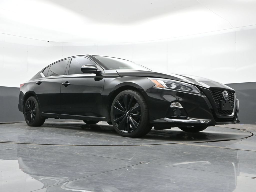 Used 2022 Nissan Altima 2.5 SR w/ Midnight Edition Package AWD/4WD image 43