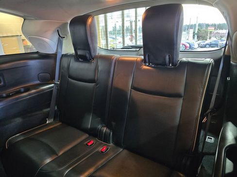 Used 2019 INFINITI QX60 Luxe w/ Essential Package image 25