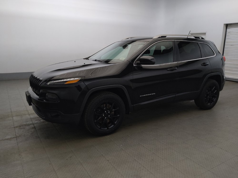 Used 2015 Jeep Cherokee Latitude AWD/4WD image 2