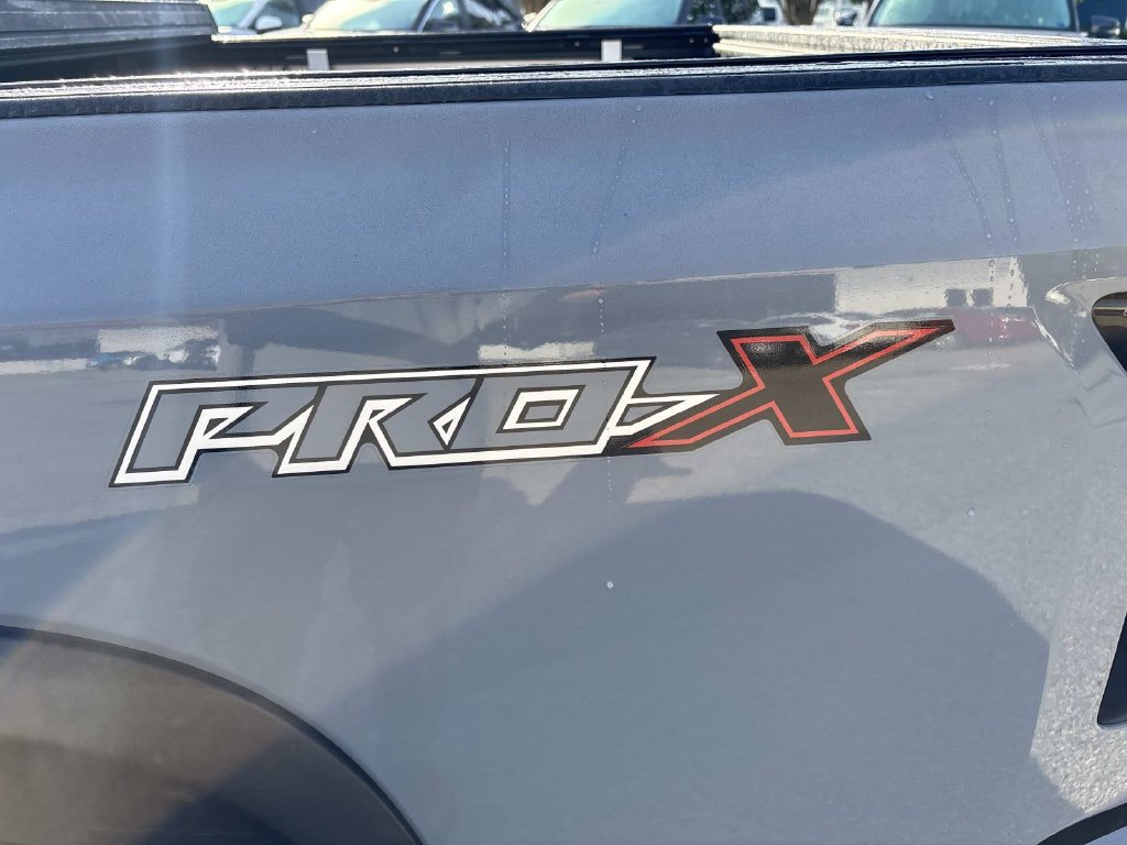 Used 2022 Nissan Frontier Pro-X w/ Pro-X Premium Package RWD image 5