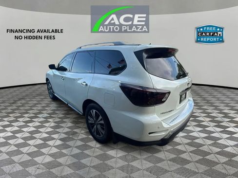 Used 2017 Nissan Pathfinder SV AWD/4WD image 7