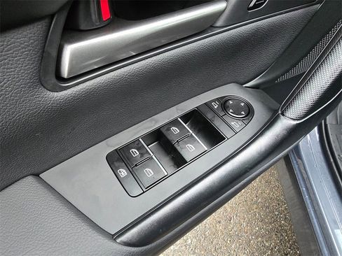 Used 2025 MAZDA CX-50 AWD 2.5 Hybrid w/ Weather Package image 25