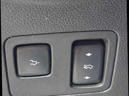 Used 2017 Ford F250 Platinum w/ Platinum Ultimate Package image 25