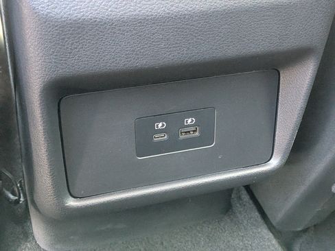 Used 2023 Nissan Rogue SV FWD image 15
