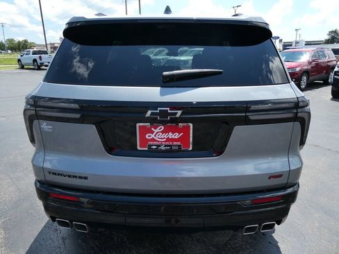 Certified 2025 Chevrolet Traverse RS FWD image 6