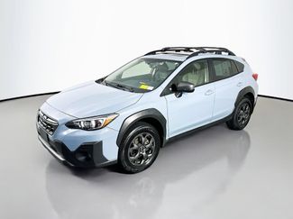 Used 2022 Subaru Crosstrek 2.5i Sport w/ Moonroof Package AWD/4WD video 3