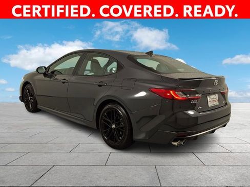 Certified 2025 Toyota Camry SE FWD image 5