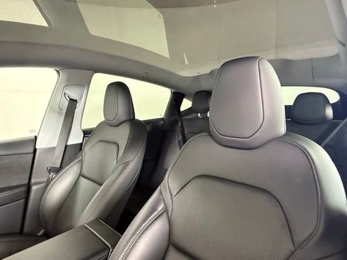 Used 2026 Tesla Model Y Long Range image 20