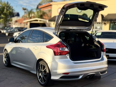 Used 2014 Ford Focus ST w/ Equipment Group 202A FWD image 12
