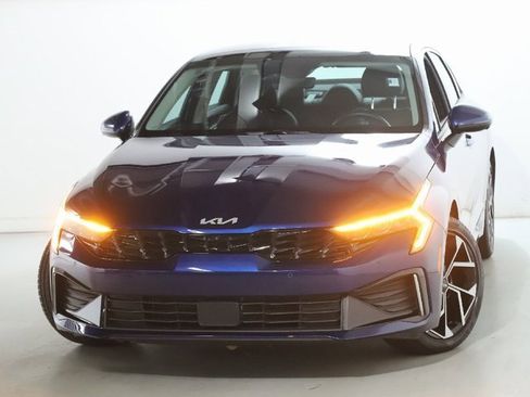Used 2025 Kia K5 EX image 3