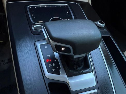 Used 2018 Audi Q5 2.0T Premium Plus w/ Premium Plus Package image 49