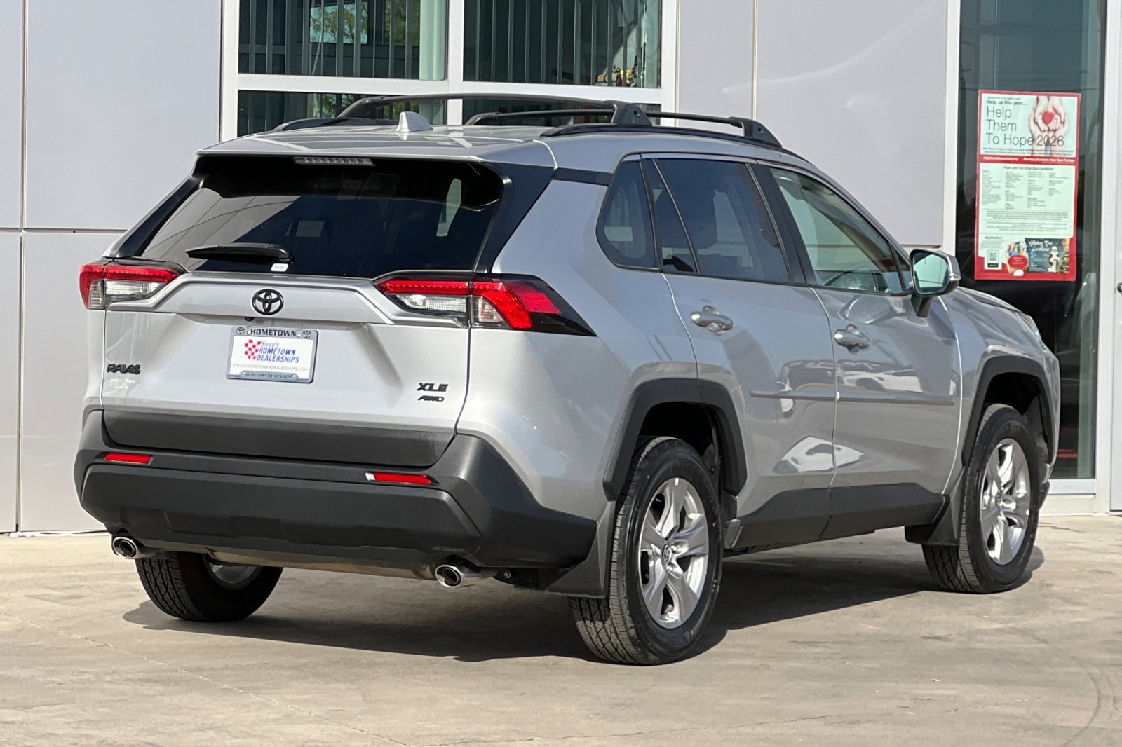 Certified 2025 Toyota RAV4 XLE w/ Convenience Package AWD/4WD image 4