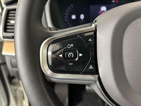 Used 2023 Volvo XC90 B6 Plus w/ Protection Package Premier AWD/4WD image 15