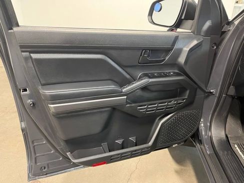 Used 2025 Toyota Tacoma SR5 image 24